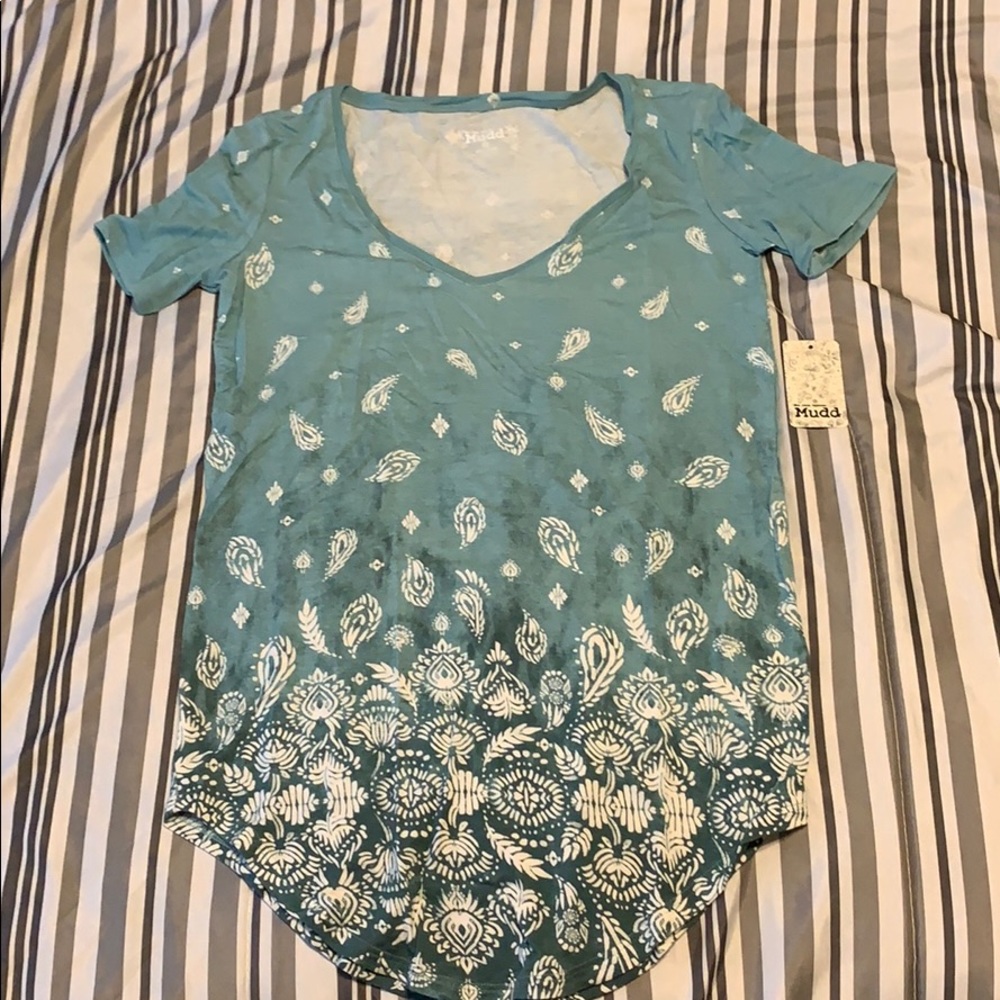 Mudd t-shirt size XS